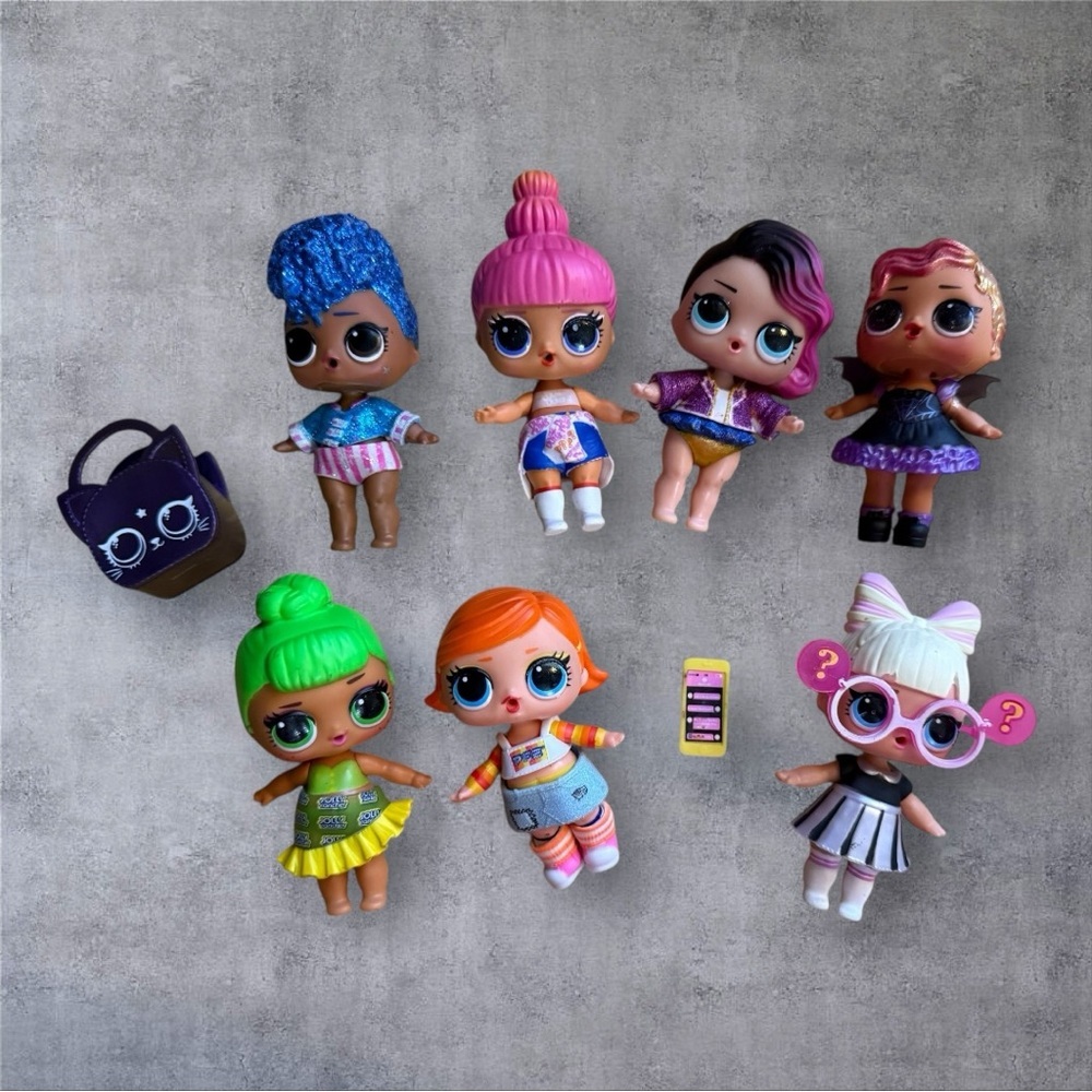 Collection of L.O.L. Surprise! Dolls